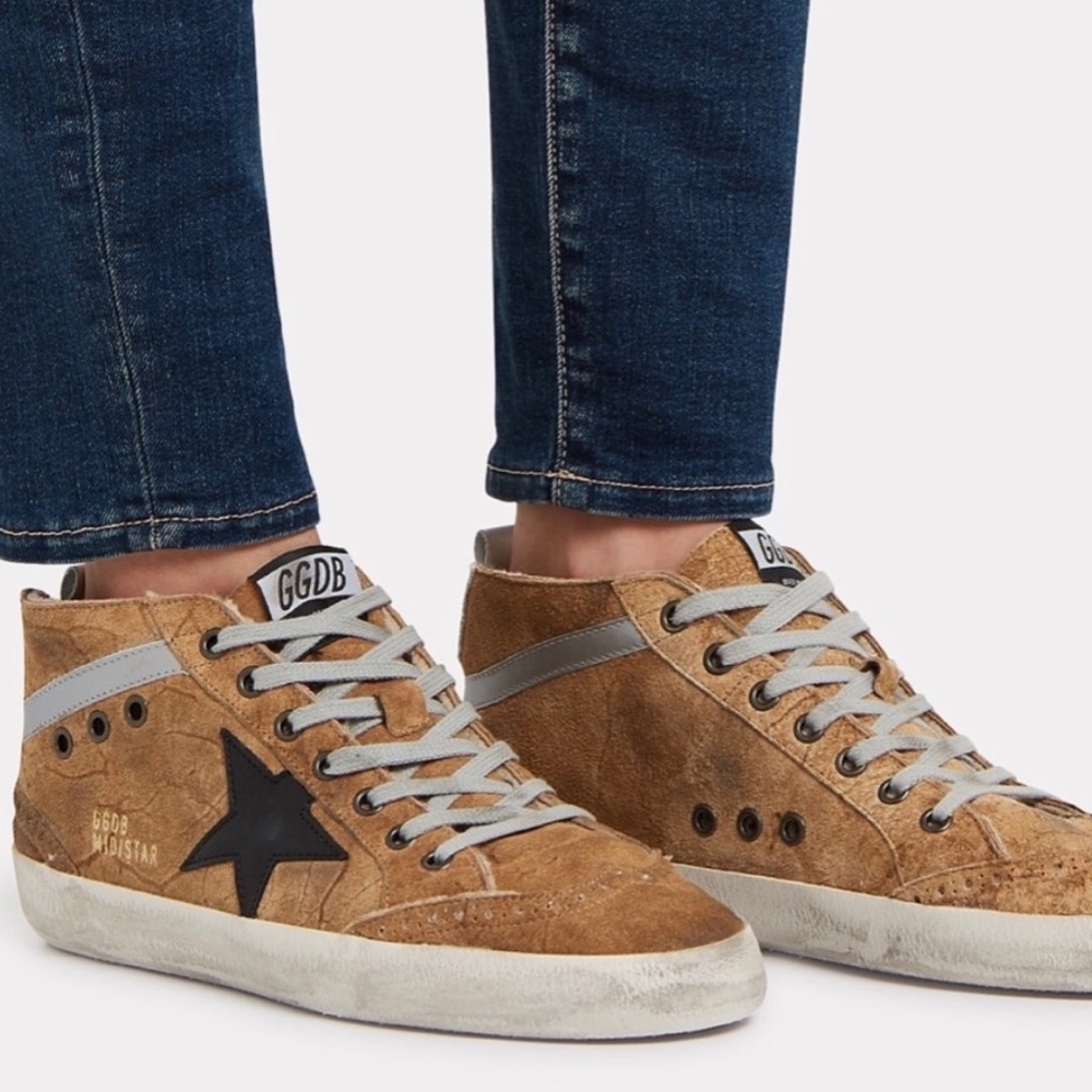 Golden Goose Tan and Black Sneakers Mid Star
